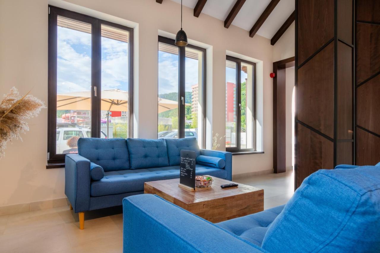 River Hotel & Spa Călimăneşti Esterno foto