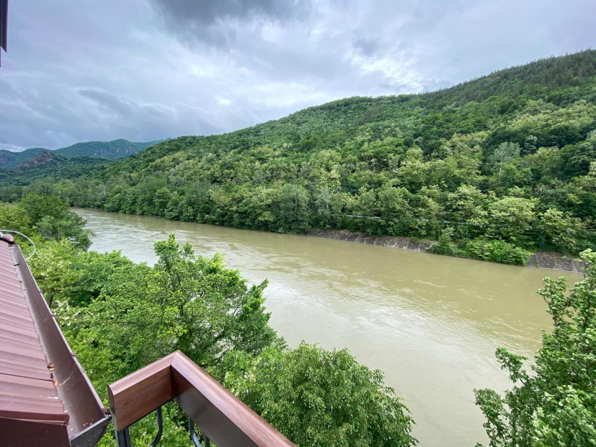 River Hotel & Spa Călimăneşti Esterno foto